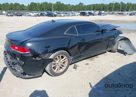 2015 Chevrolet Camaro 2Ls z USA, uszkodzony, nr VIN 2G1FB1E33F9110948